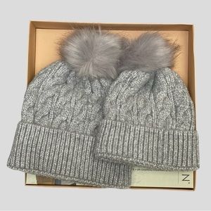 Aspen Mommy & Me Set Twin Pom Beanies Box Set NWT